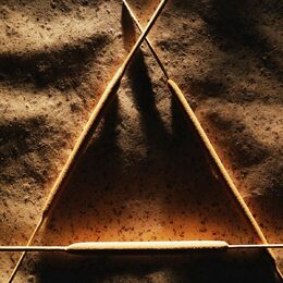 Обои с треугольником, тенью, песоком, камыши, темными - скачать