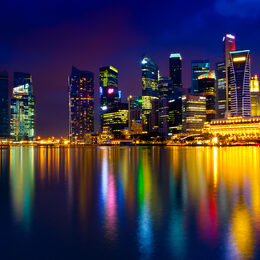 Обои с сделано человекомом, городой, городом, сингапуром, отраженими, ночью, светом - скачать
