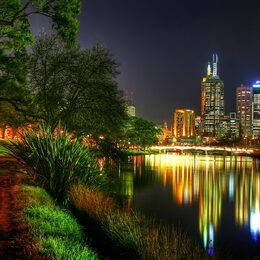 Обои с сделано человекомом, ночью, светом, городом, городой, австралией, рекой яррой, мельбурном - скачать